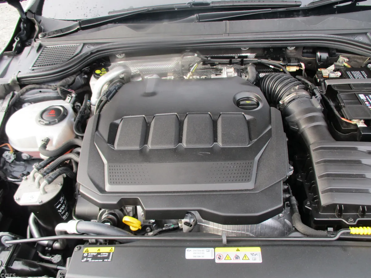 Volkswagen Golf Hatchback, Diesel, 2023, Grey