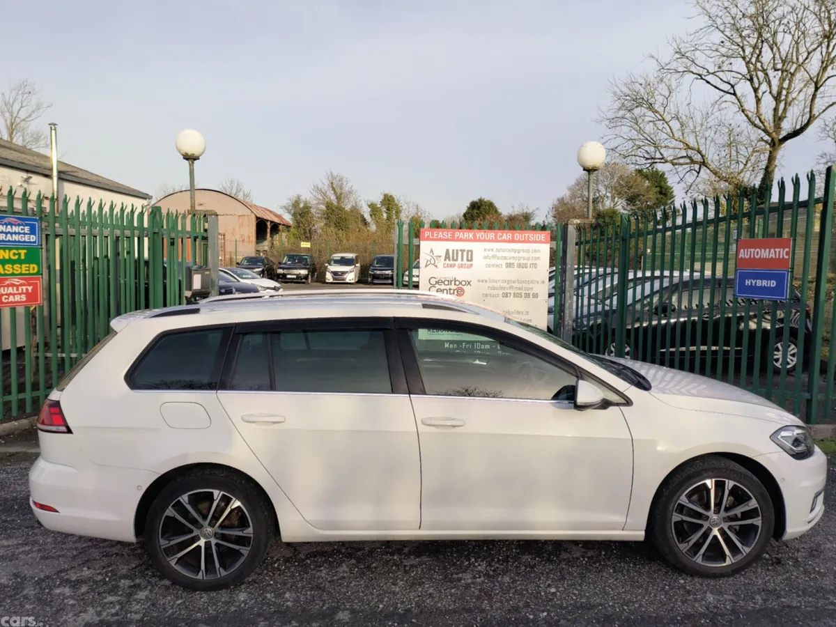 Volkswagen Golf Estate, Petrol, 2019, White