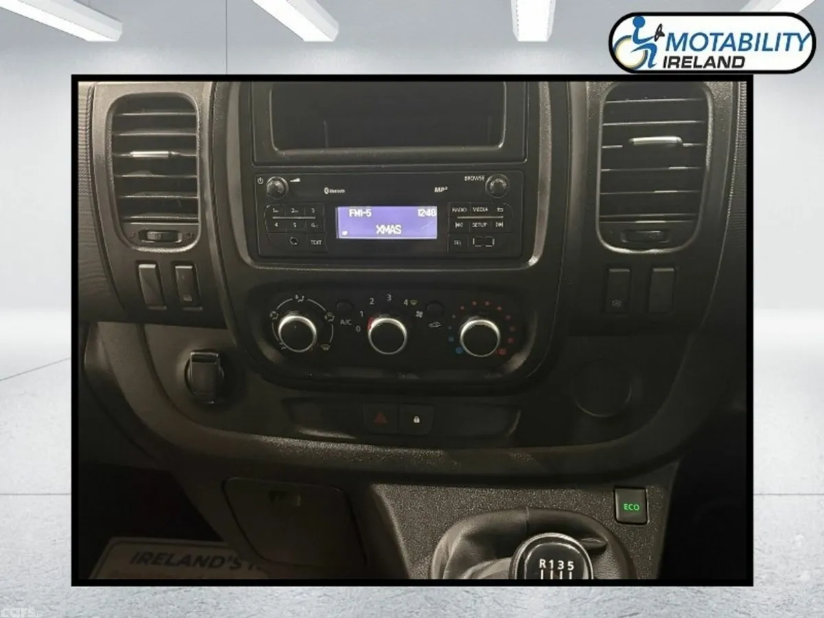 Renault Trafic MPV, Diesel, 2020, Blue