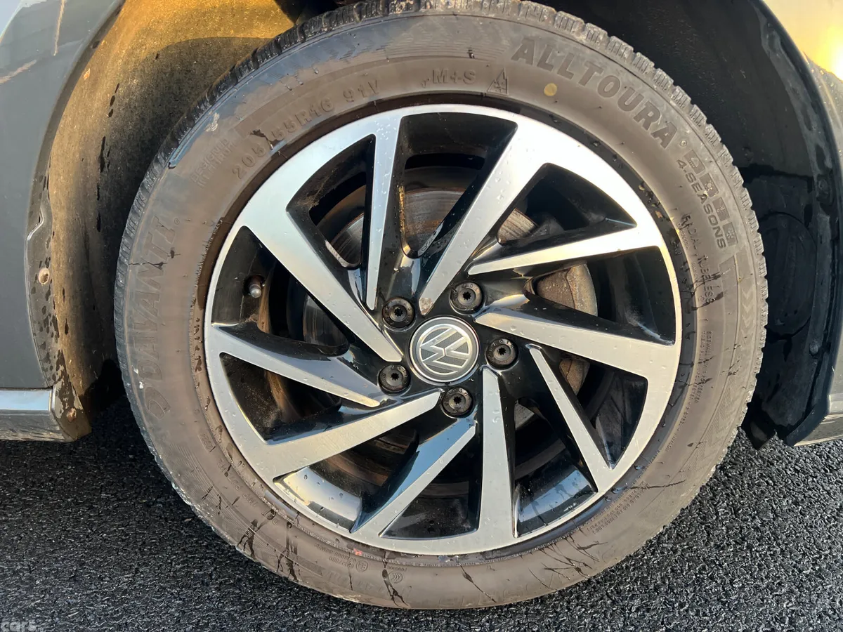 Volkswagen Golf Hatchback, Diesel, 2019, Grey