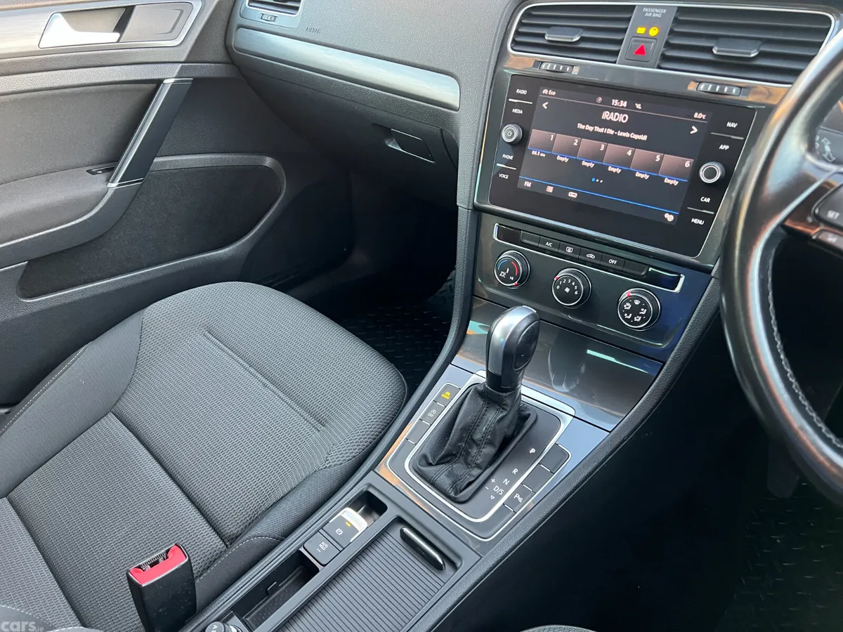 Volkswagen Golf Hatchback, Diesel, 2019, Grey