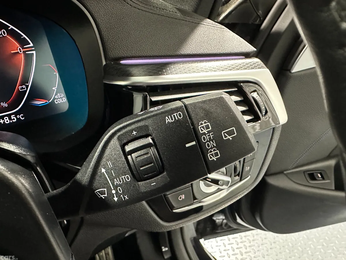 BMW 5-Series Estate, Diesel, 2021, Black