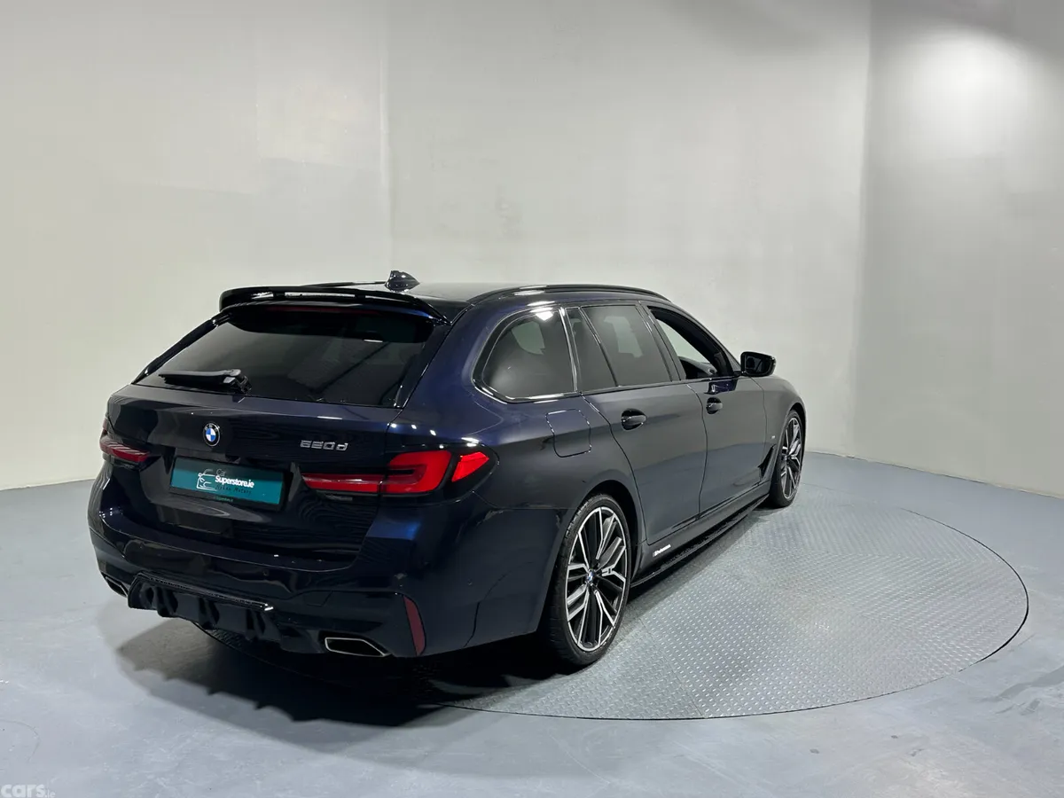 BMW 5-Series Estate, Diesel, 2021, Black