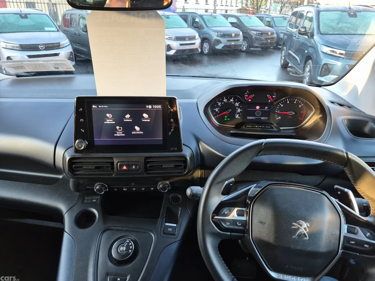 Peugeot Rifter MPV, Diesel, 2022, Blue