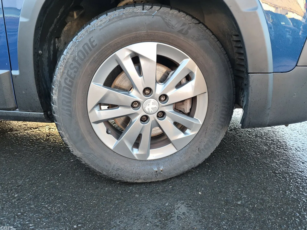 Peugeot Rifter MPV, Diesel, 2022, Blue