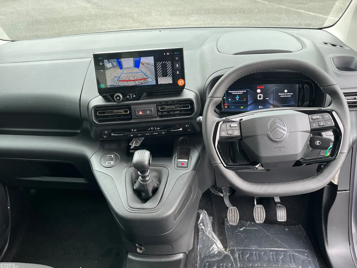 Citroen Berlingo Multispace MPV, Diesel, 2027, Silver