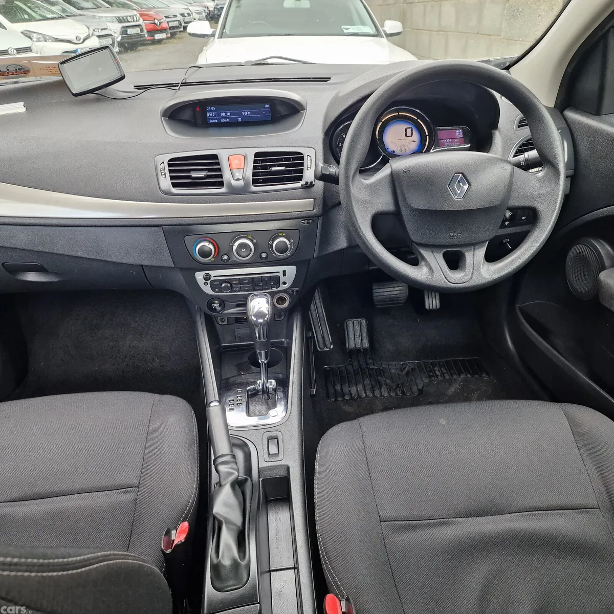 Renault Fluence Saloon, Diesel, 2016, Gold