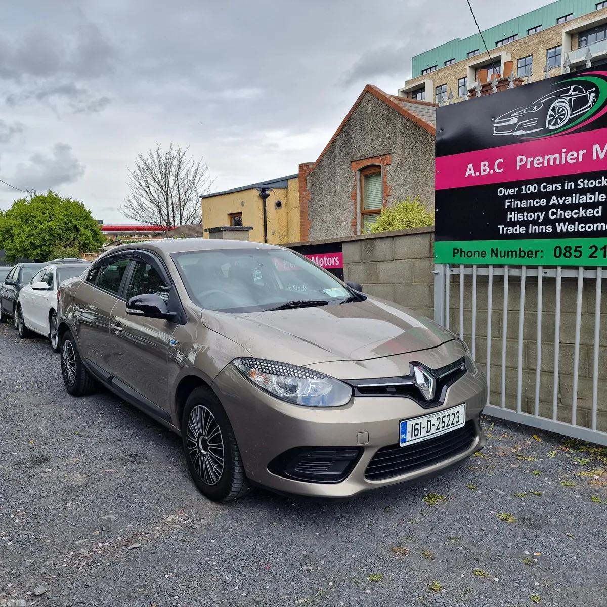 Renault Fluence Saloon, Diesel, 2016, Gold
