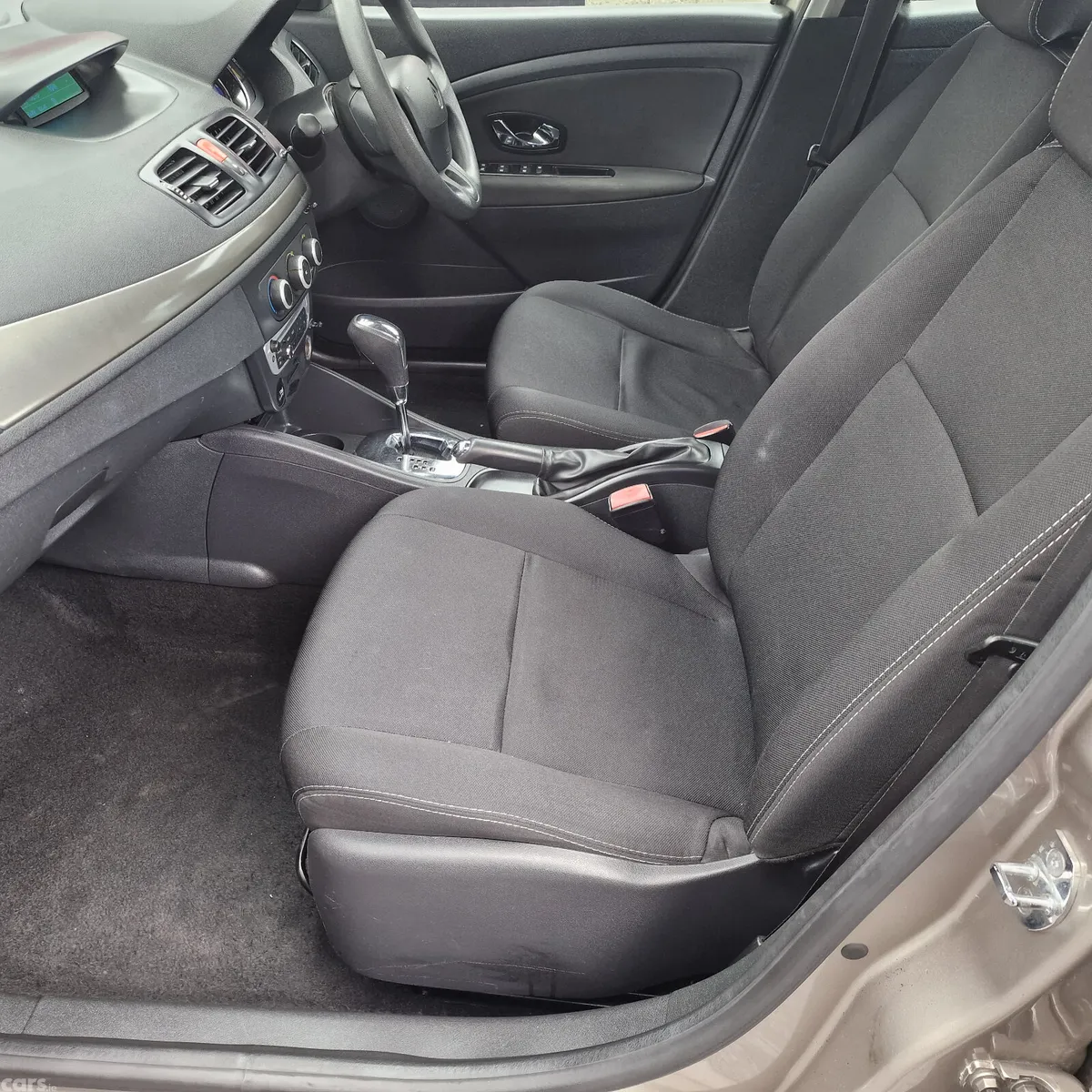 Renault Fluence Saloon, Diesel, 2016, Gold