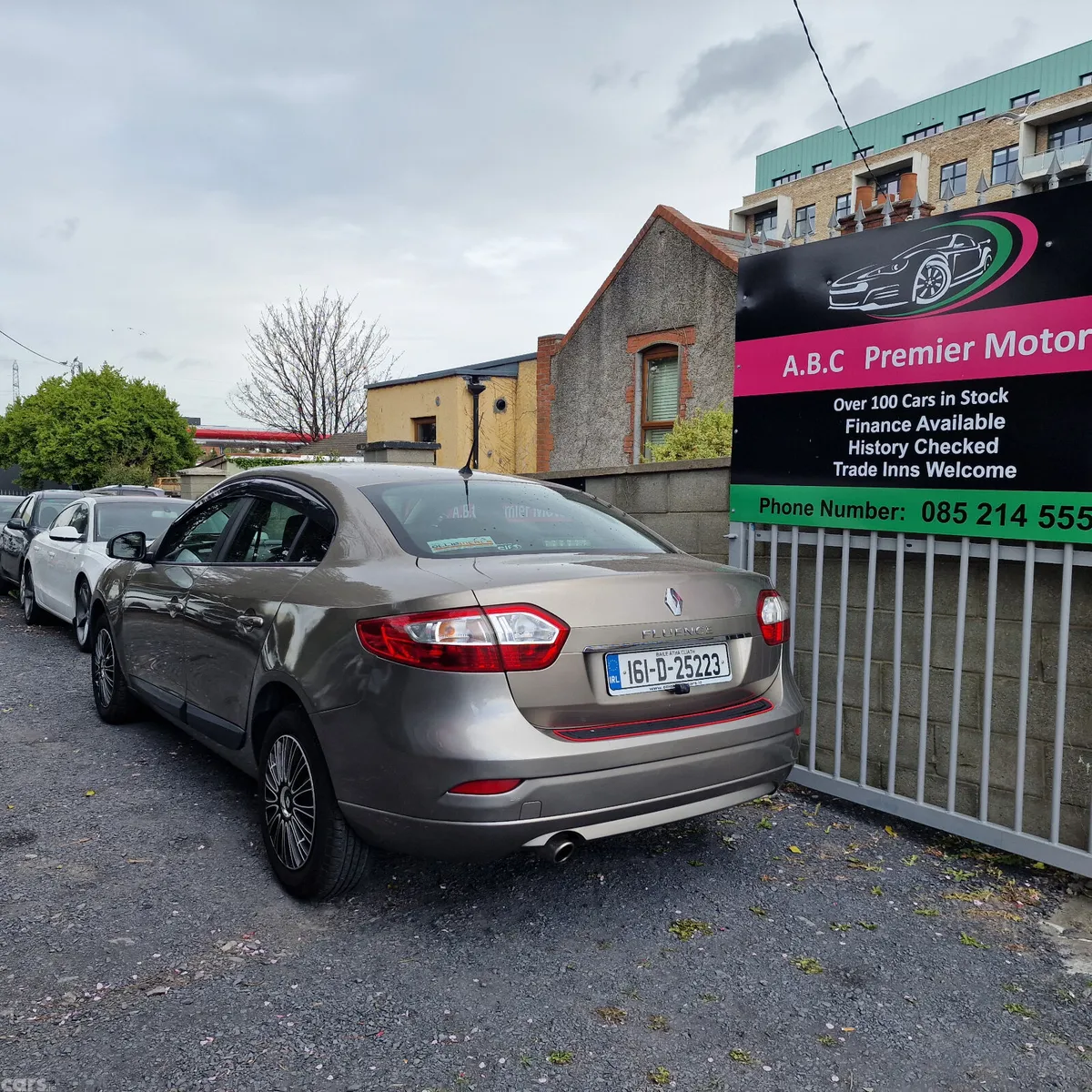 Renault Fluence Saloon, Diesel, 2016, Gold