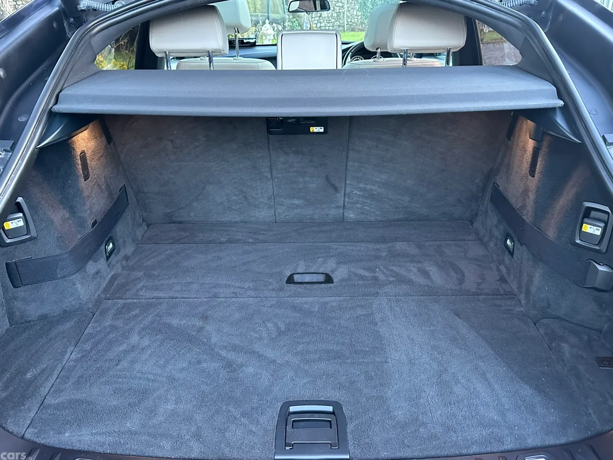 BMW 5-Series Saloon, Diesel, 2014, Blue