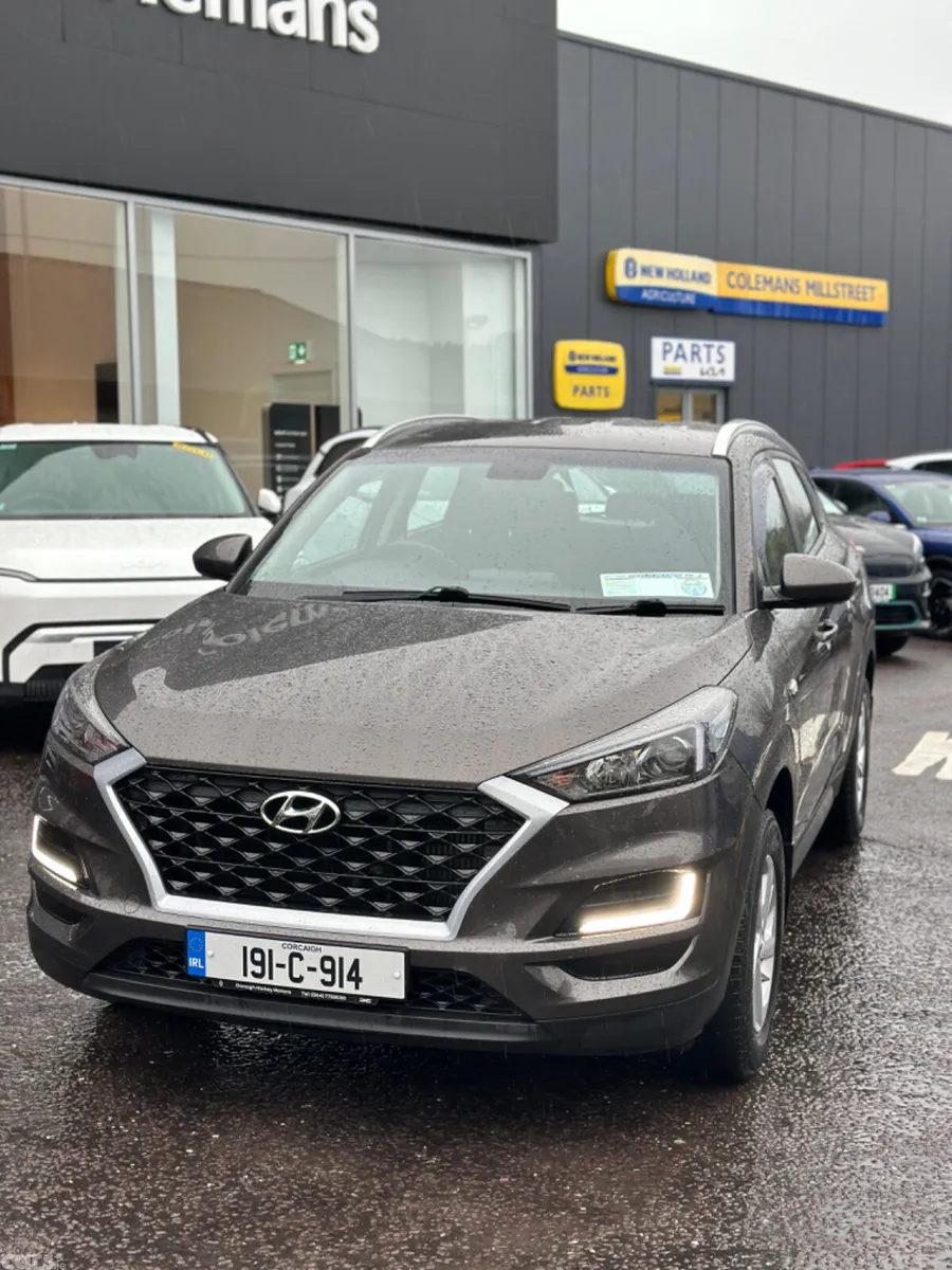 Hyundai Tucson SUV, Diesel, 2019, Brown