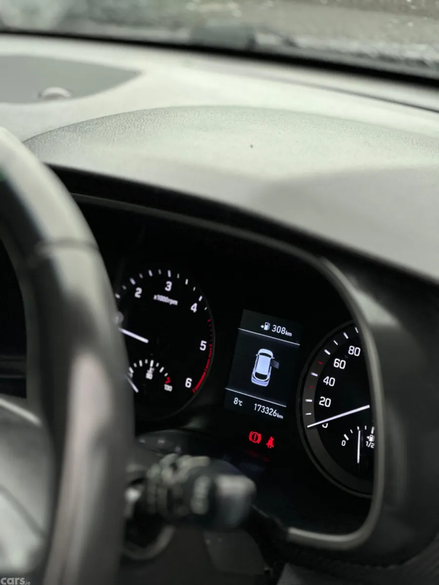 Hyundai Tucson SUV, Diesel, 2019, Brown