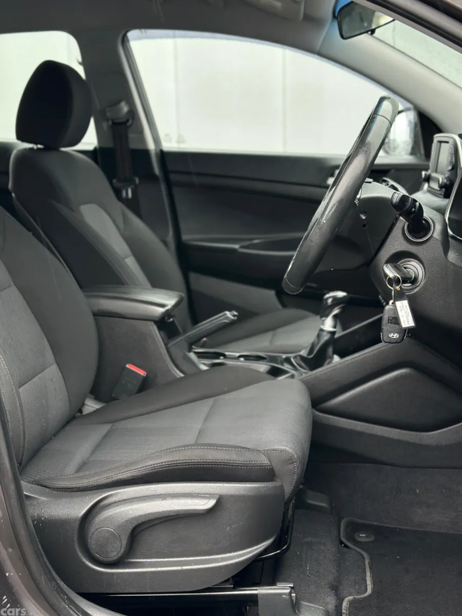 Hyundai Tucson SUV, Diesel, 2019, Brown