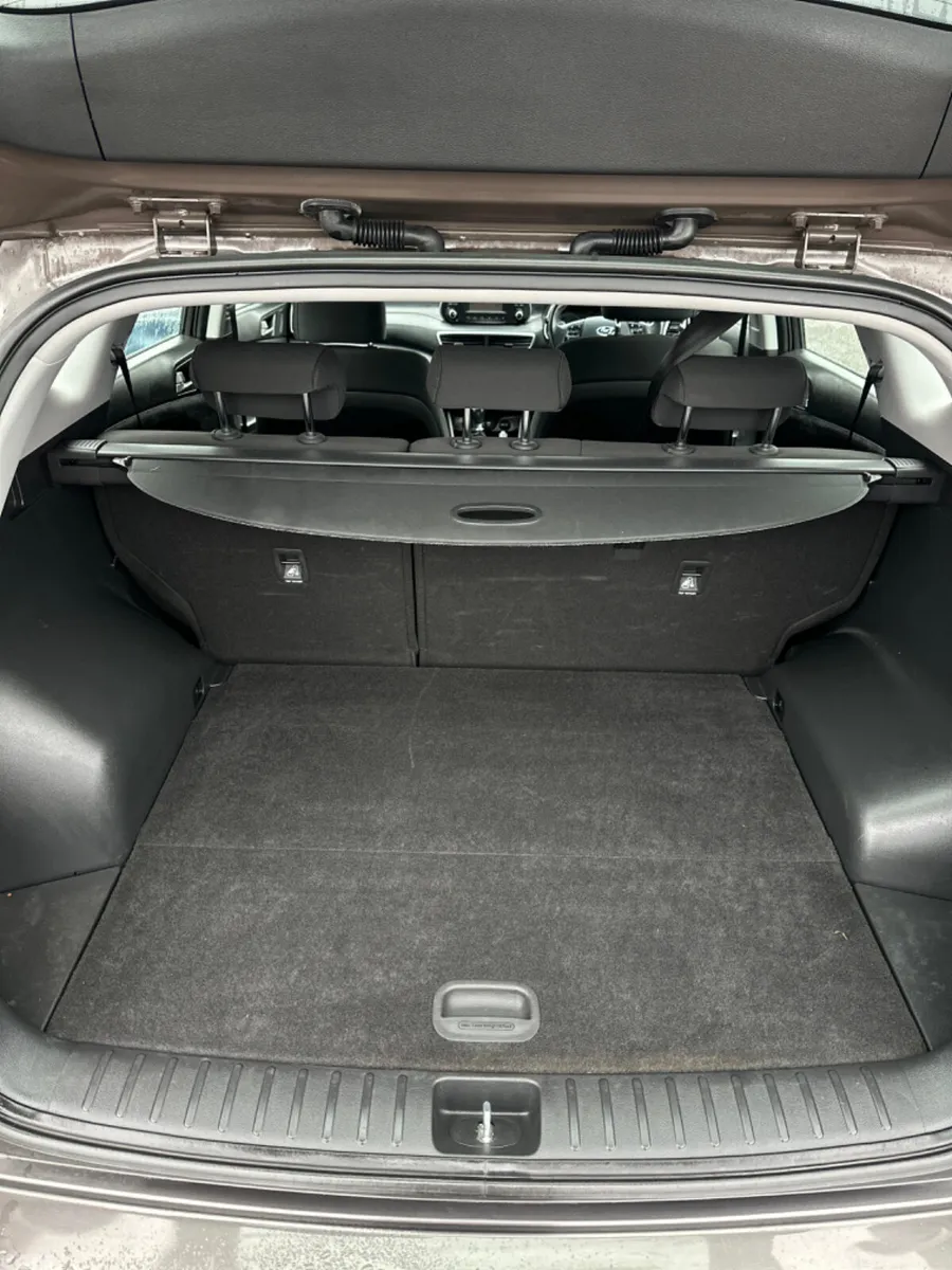 Hyundai Tucson SUV, Diesel, 2019, Brown