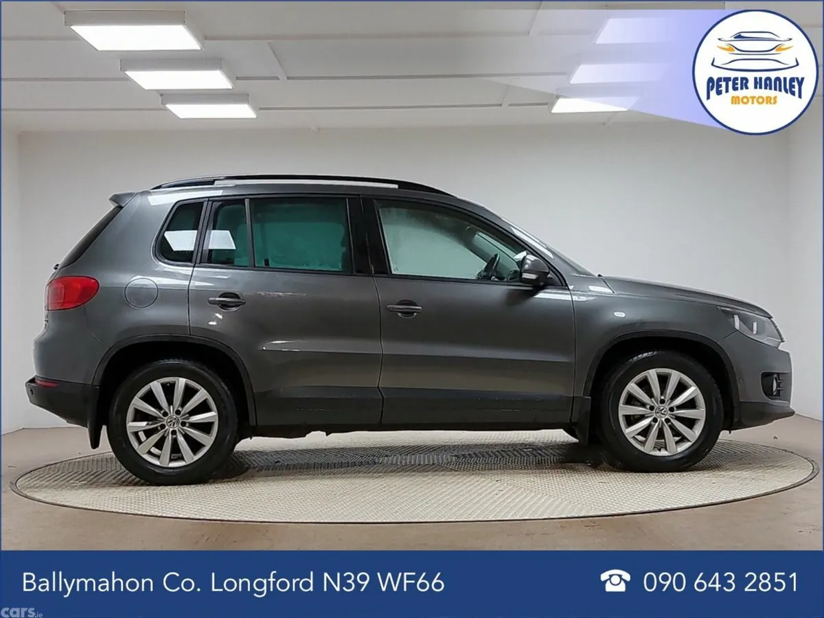 Volkswagen Tiguan SUV, Diesel, 2015, Grey