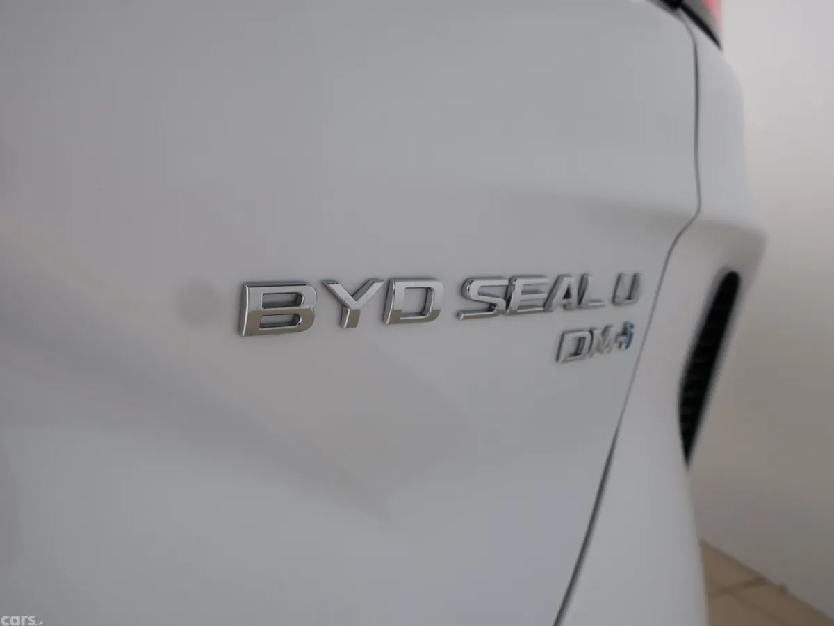 BYD SEAL U SUV, Petrol Plug-in Hybrid, 2026, White
