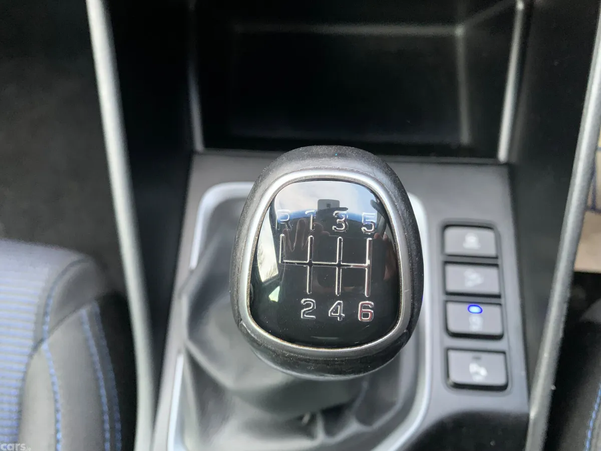 Hyundai Tucson SUV, Diesel, 2017, White