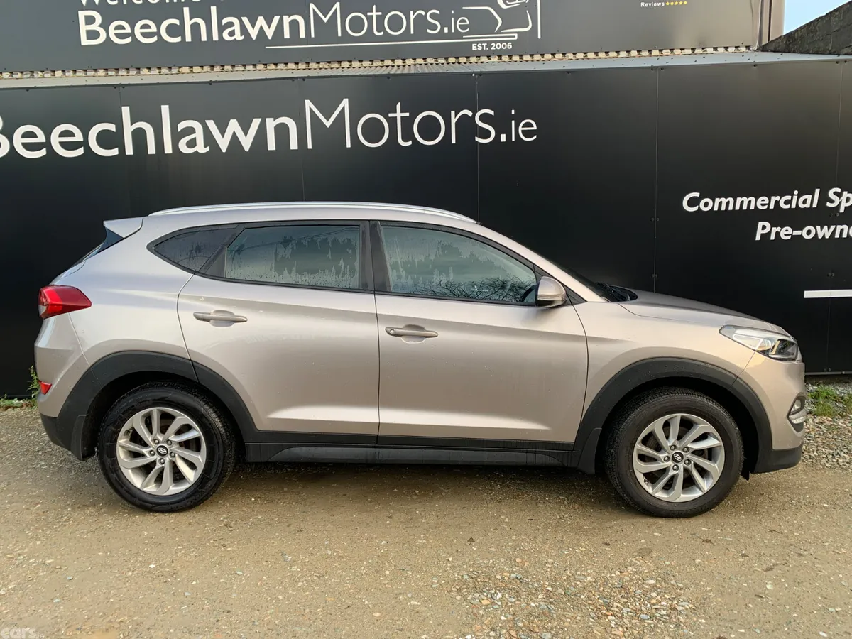 Hyundai Tucson SUV, Diesel, 2017, White
