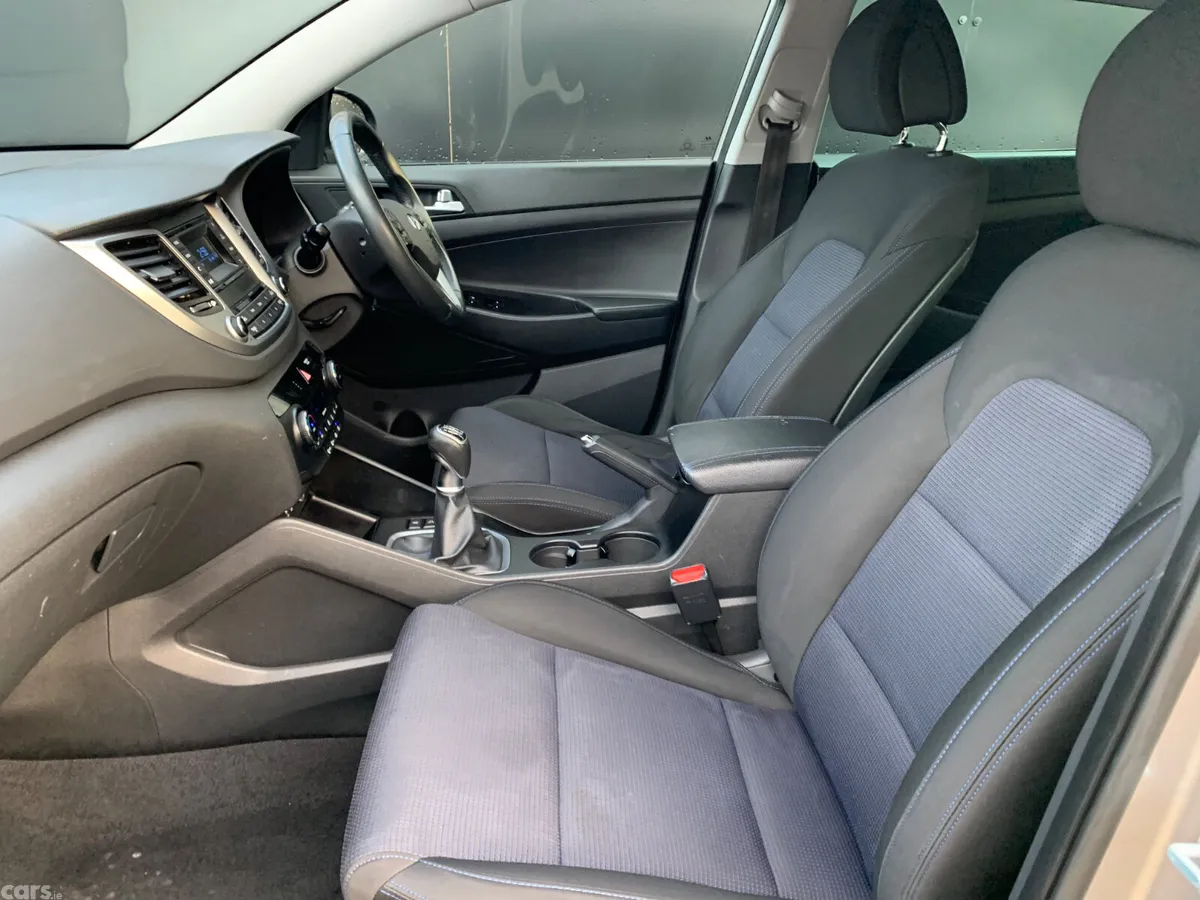 Hyundai Tucson SUV, Diesel, 2017, White