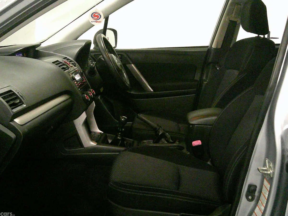 Subaru Forester SUV, Diesel, 2015, Silver