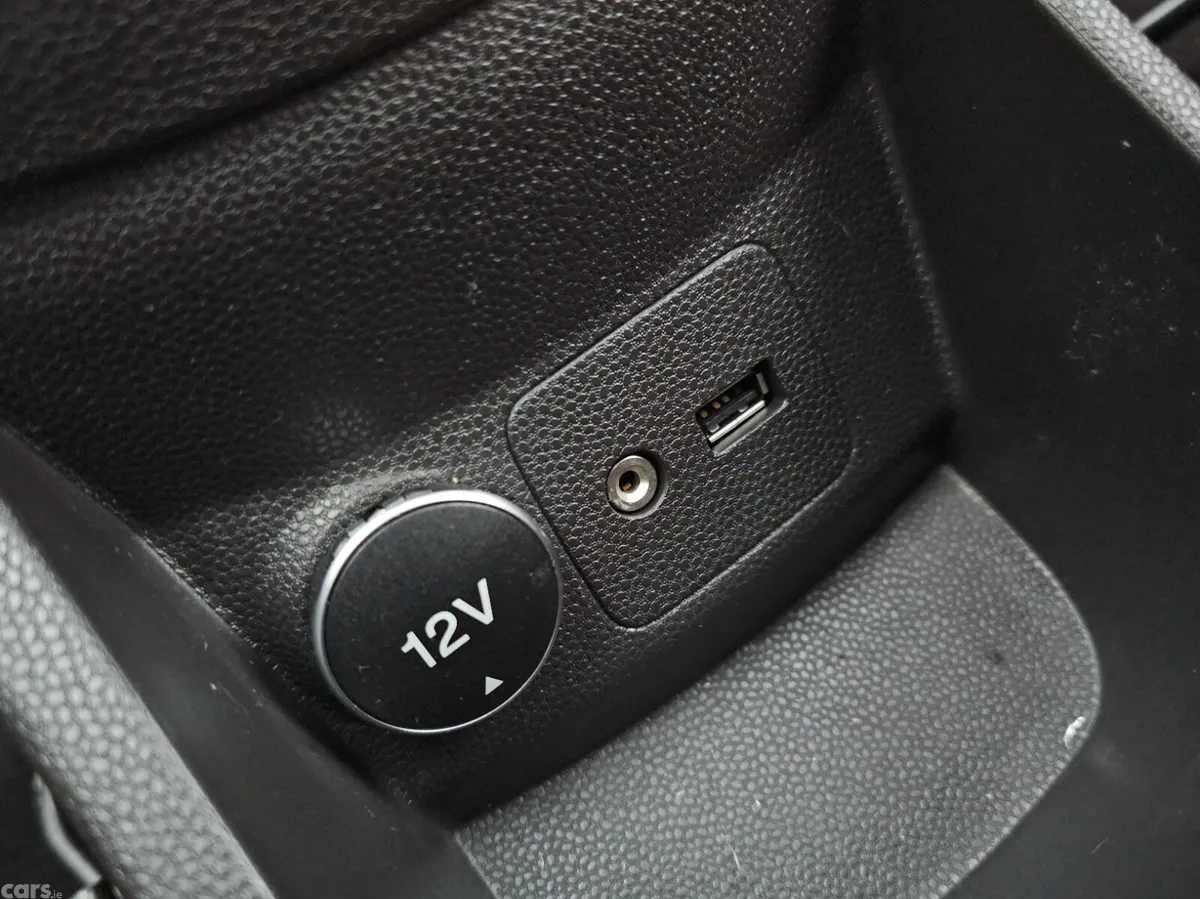 Ford Fiesta Hatchback, Petrol, 2015, Blue
