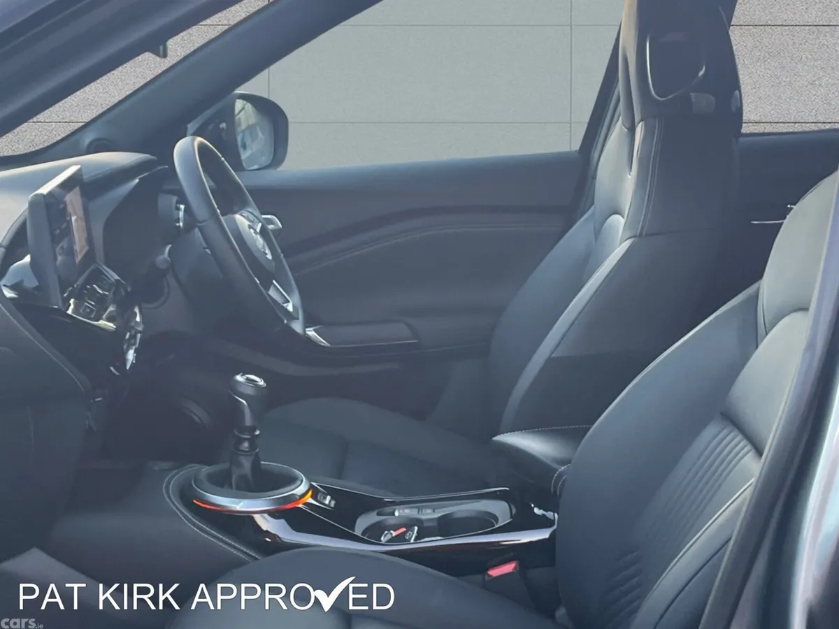 Nissan Juke Hatchback, Petrol, 2024, Grey