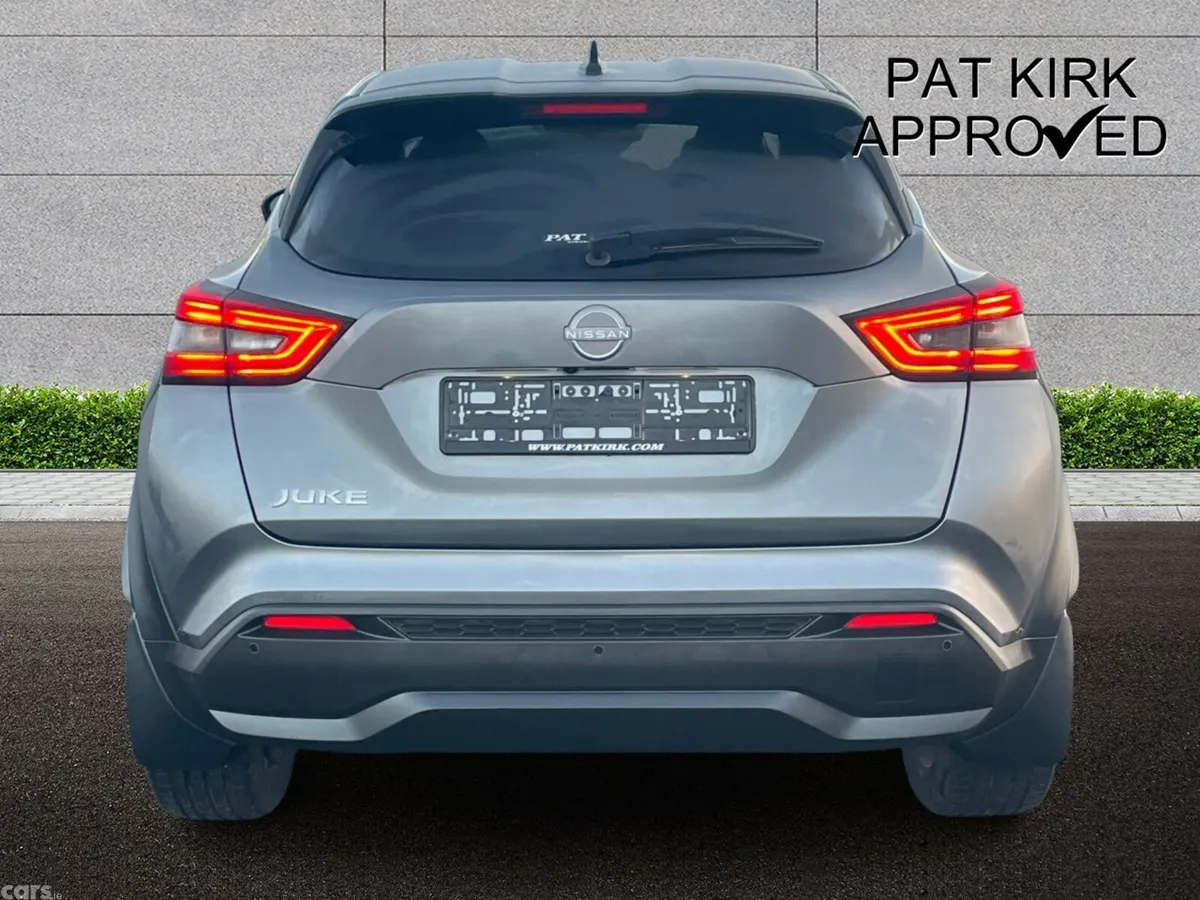 Nissan Juke Hatchback, Petrol, 2024, Grey