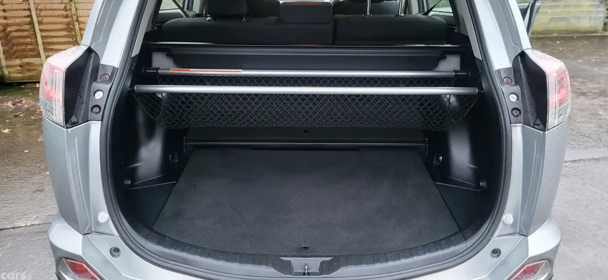 Toyota RAV4 SUV, Petrol Hybrid, 2019, Grey