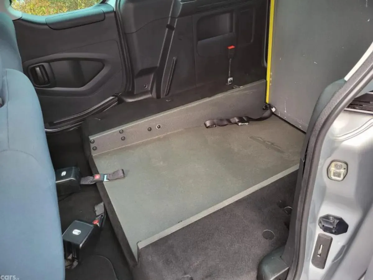 Citroen Berlingo Multispace MPV, Diesel, 2019, Silver