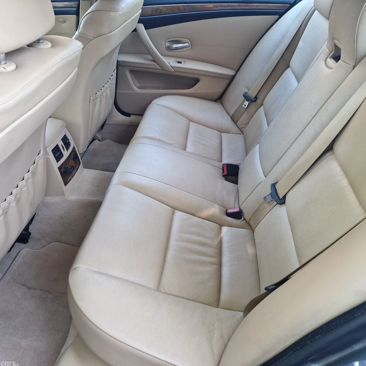BMW 5-Series Saloon, Diesel, 2010, Grey