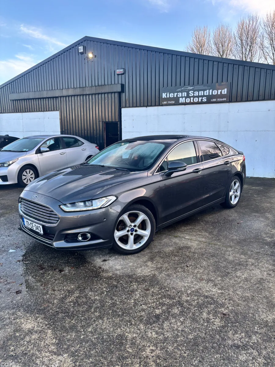 Ford Mondeo Hatchback, Diesel, 2017, Grey