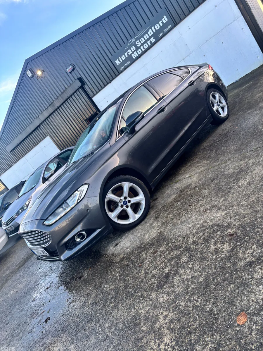 Ford Mondeo Hatchback, Diesel, 2017, Grey