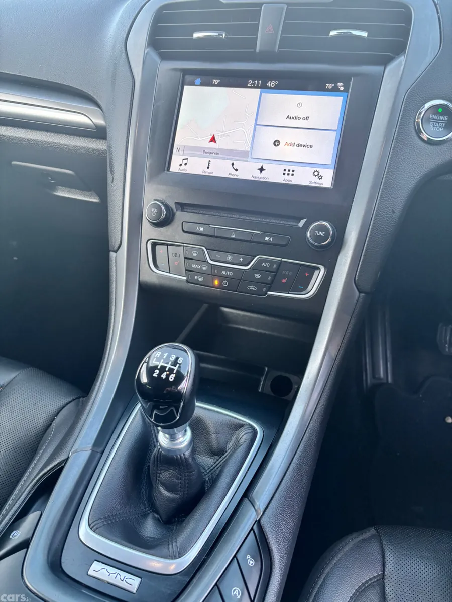 Ford Mondeo Hatchback, Diesel, 2017, Grey