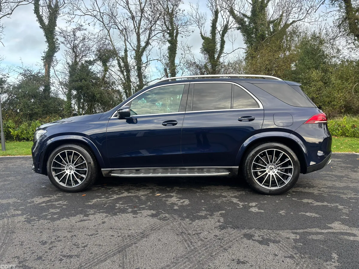 Mercedes-Benz GLE SUV, Diesel Plug-in Hybrid, 2022, Blue