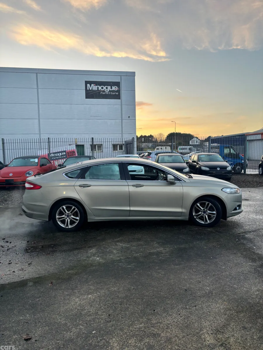 Ford Mondeo Hatchback, Diesel, 2017, Grey