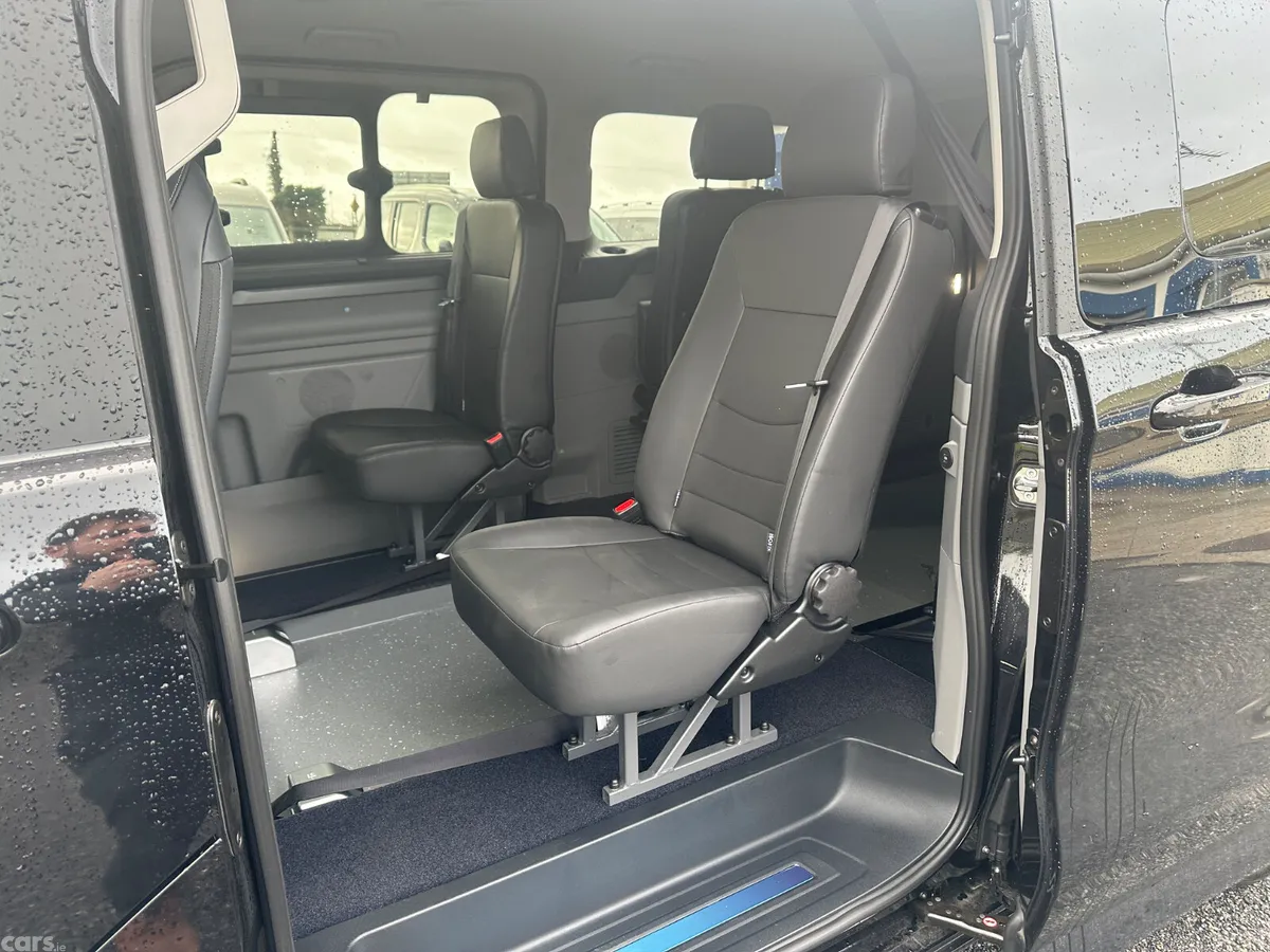 Ford Tourneo Custom MPV, Petrol Hybrid, 2027, Black