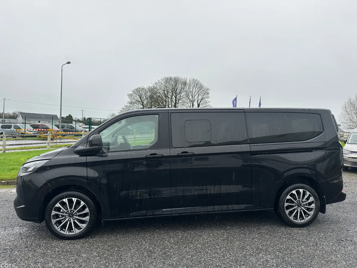 Ford Tourneo Custom MPV, Petrol Hybrid, 2027, Black