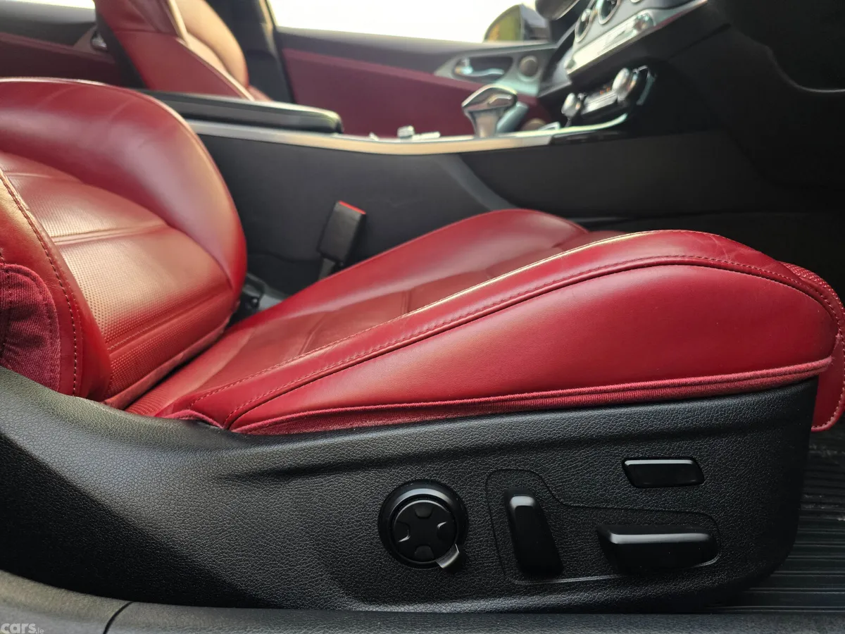 Kia Stinger Hatchback, Petrol, 2018, Grey