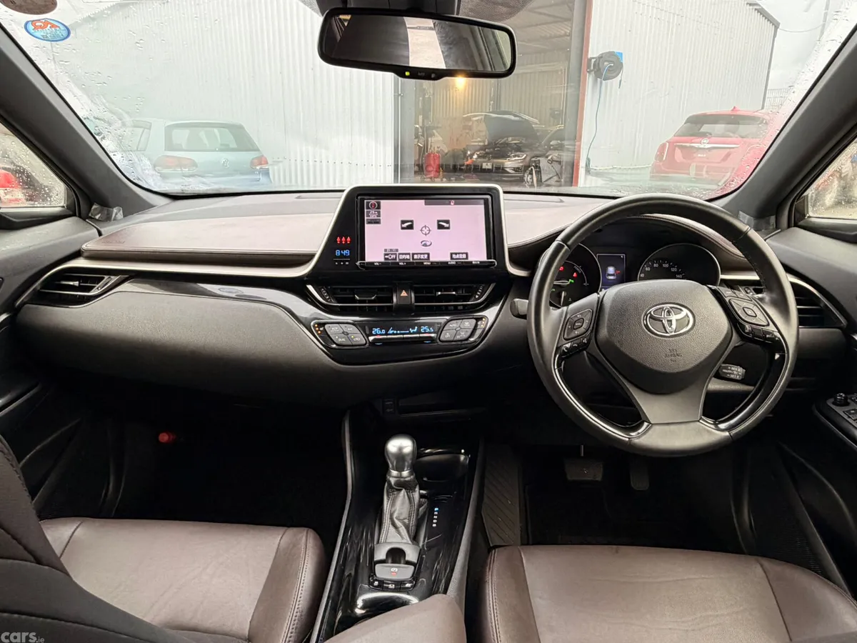 Toyota C-HR SUV, Petrol Hybrid, 2017, Black