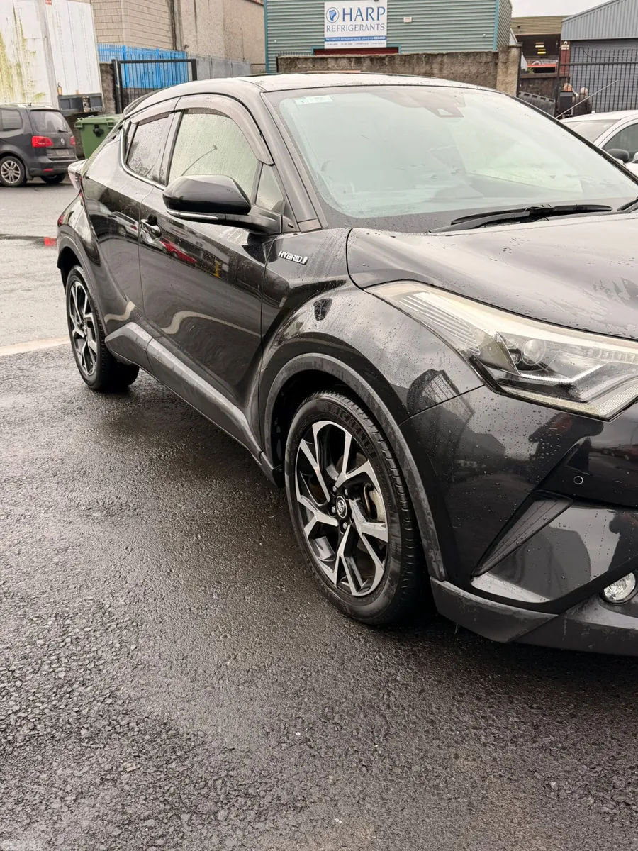 Toyota C-HR SUV, Petrol Hybrid, 2017, Black