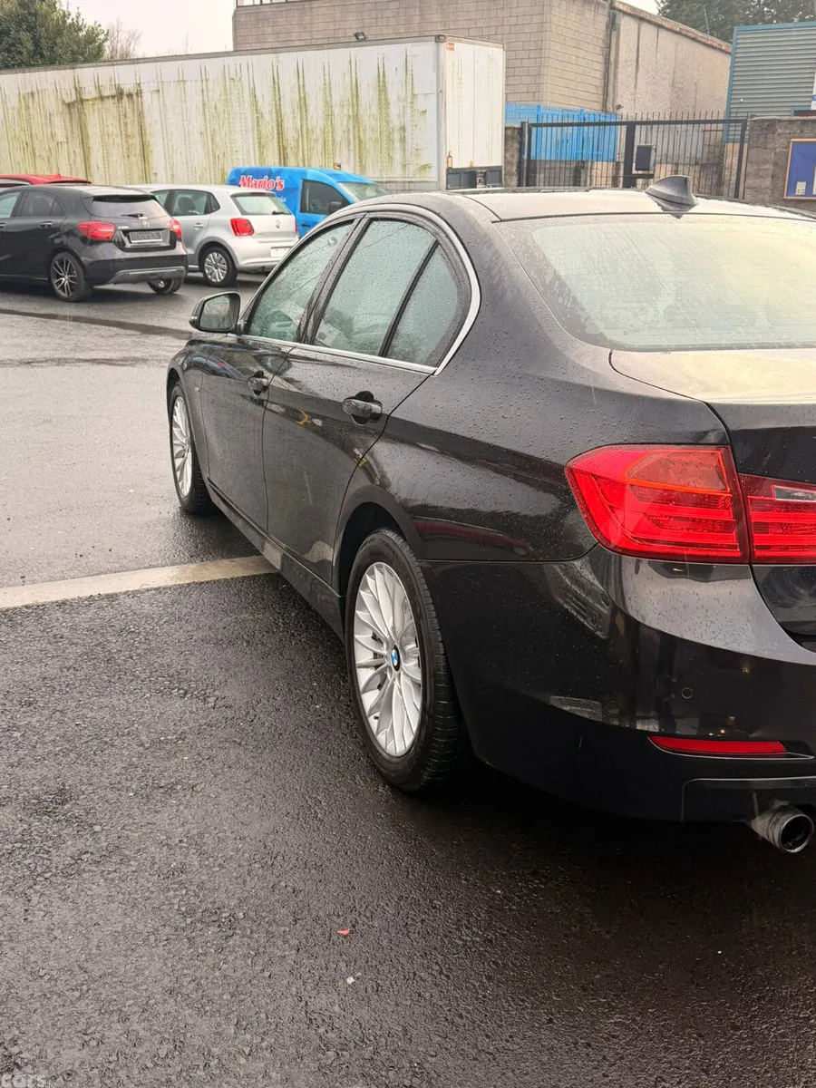 BMW 3-Series Saloon, Petrol, 2012, Black