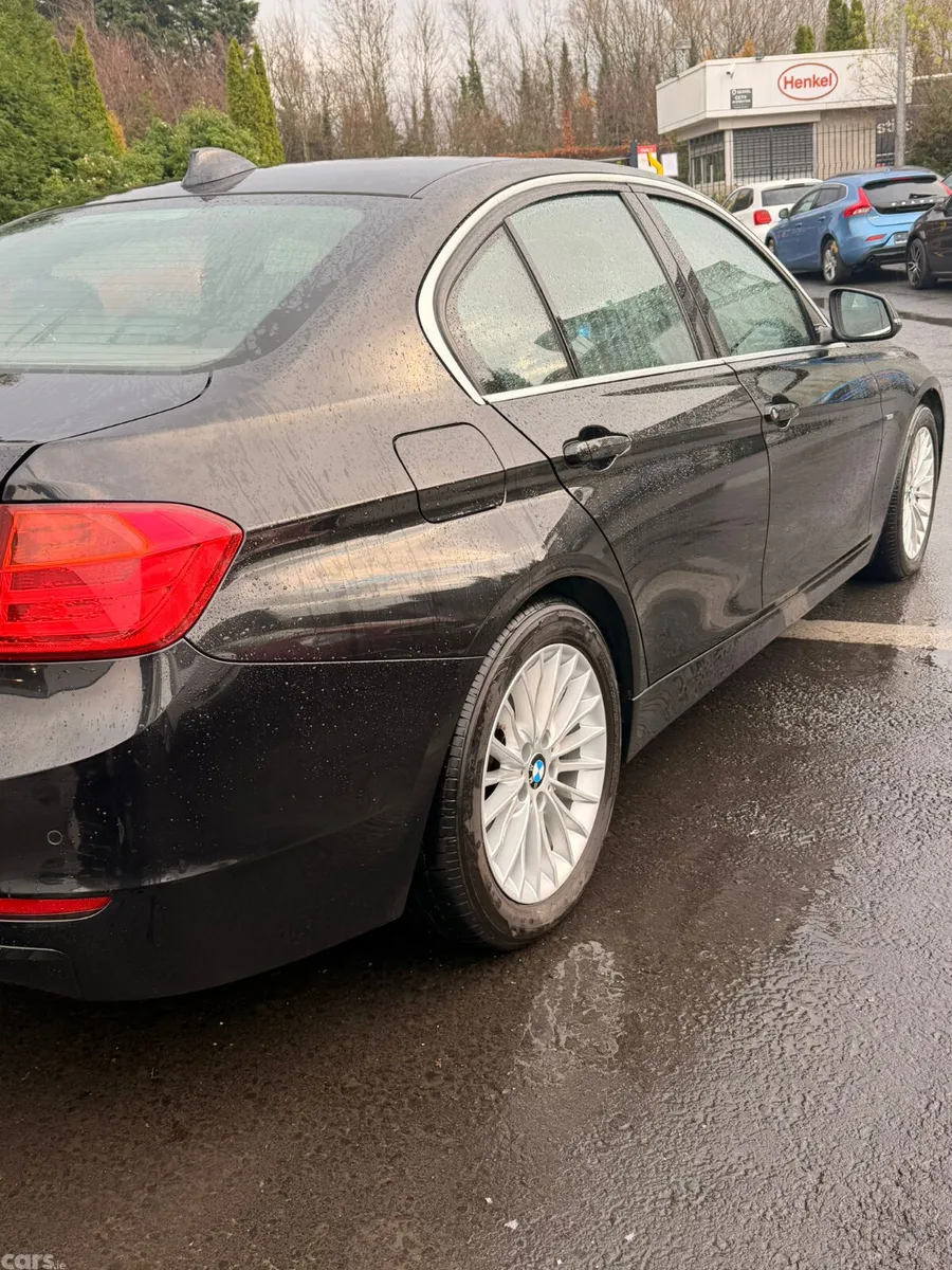 BMW 3-Series Saloon, Petrol, 2012, Black