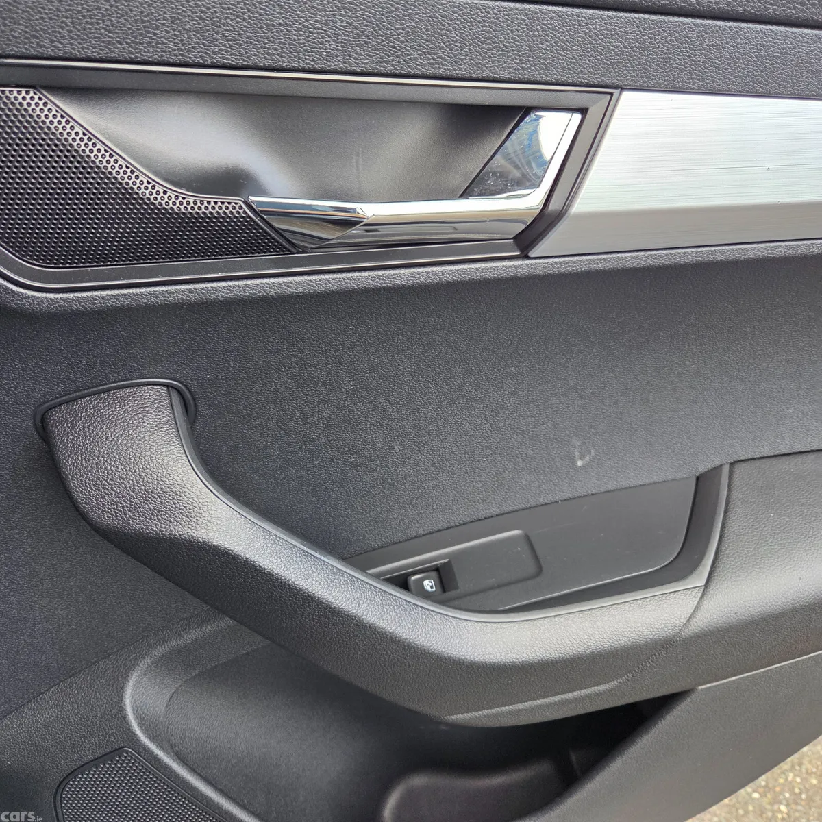 Skoda Karoq SUV, Petrol, 2018, Grey