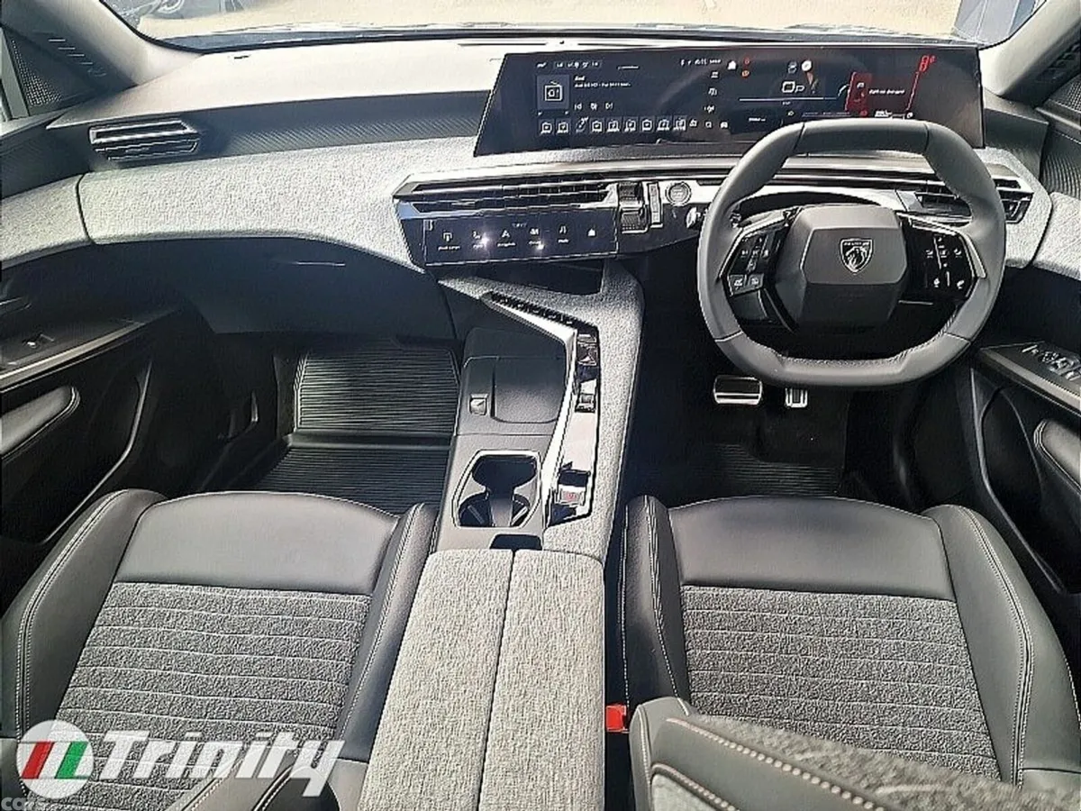 Peugeot 3008 MPV, Petrol Hybrid, 2026, Grey