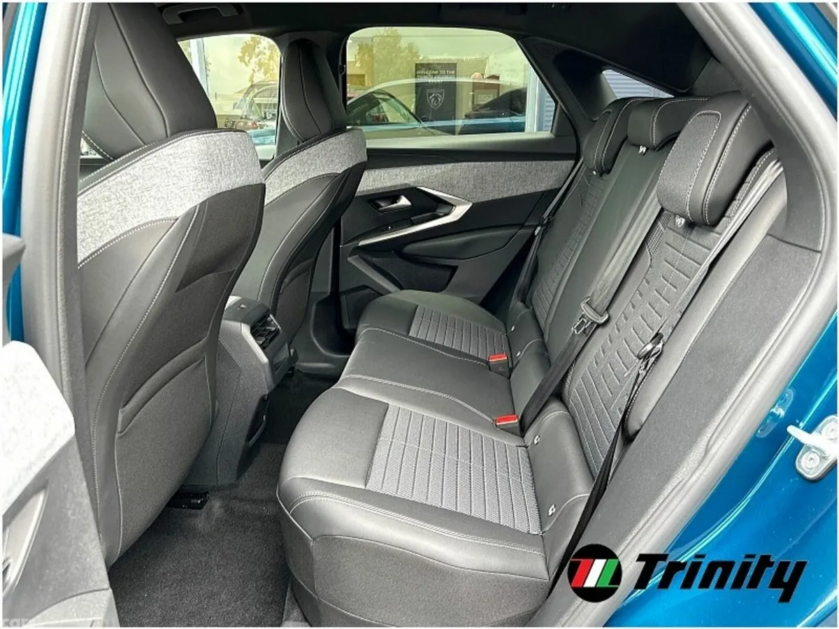 Peugeot 3008 SUV, Petrol Hybrid, 2026, Blue