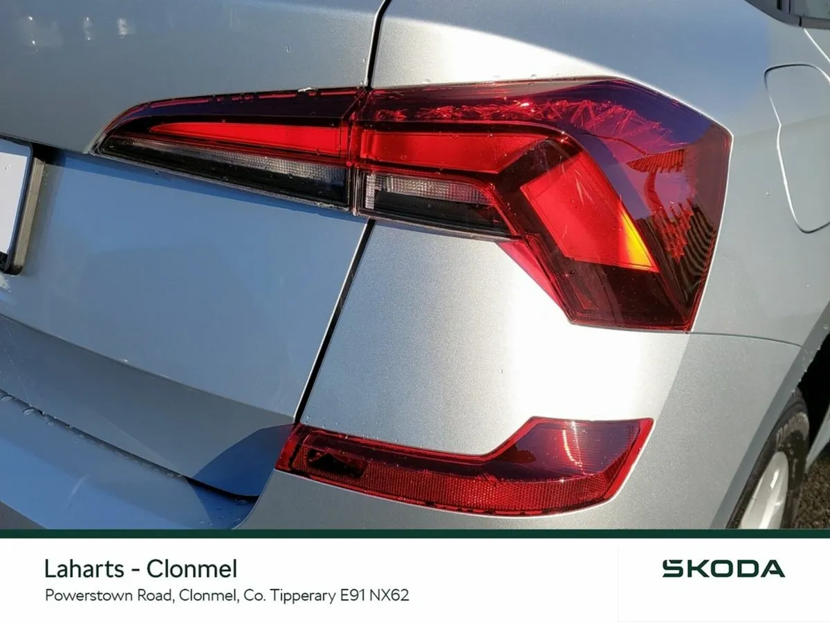Skoda Kamiq Hatchback, Petrol, 2026, Silver