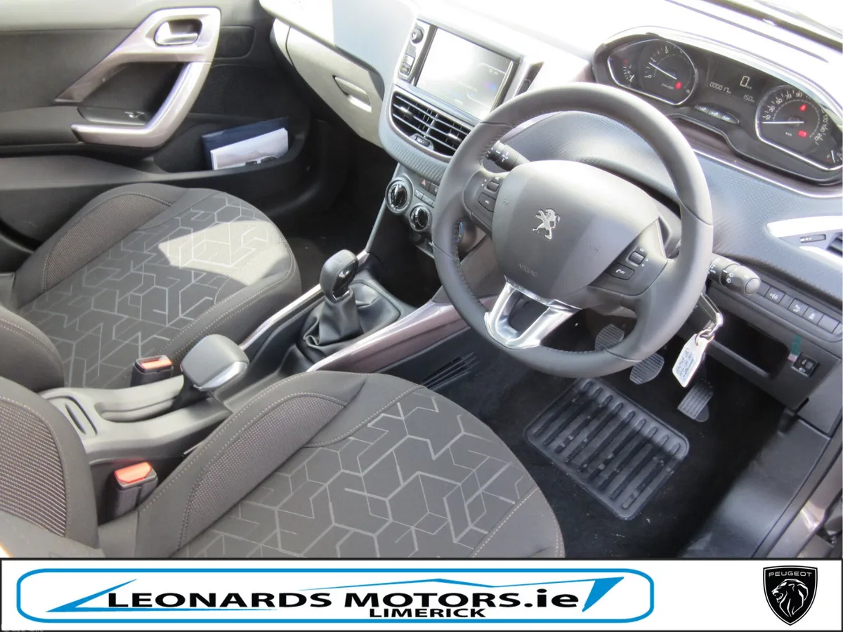 Peugeot 2008 Estate, Diesel, 2014, Brown