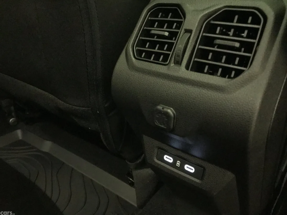 Dacia Bigster SUV, Petrol Hybrid, 2027, Green