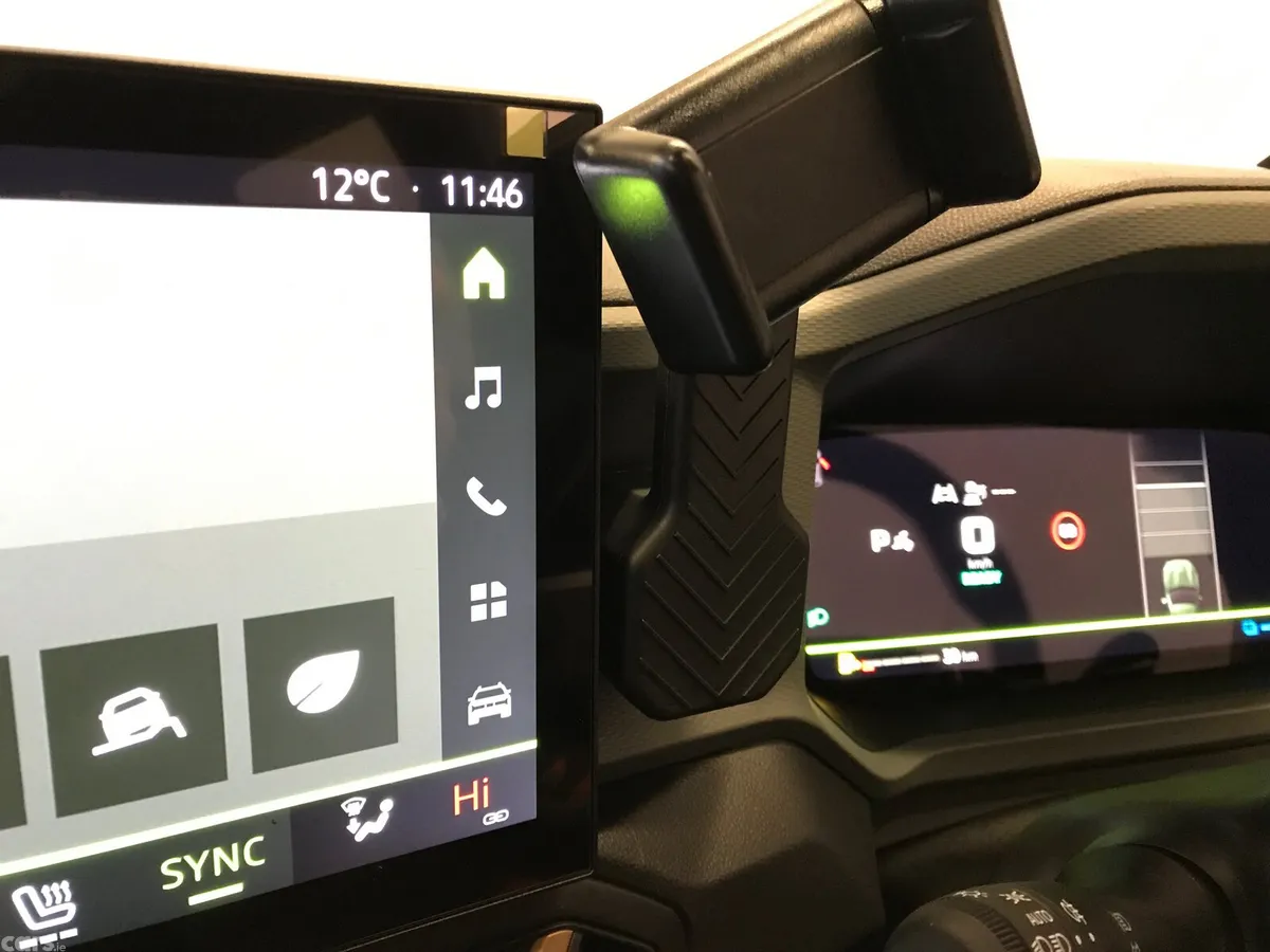 Dacia Bigster SUV, Petrol Hybrid, 2027, Green